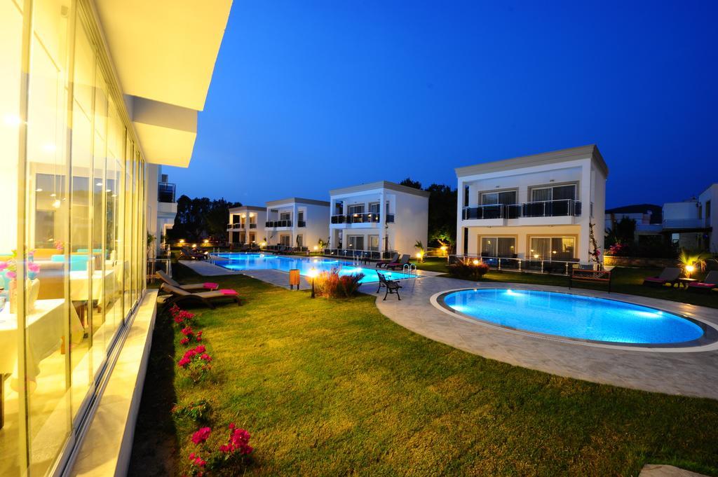 Delita Suite Hotel Turkbuku Golturkbuku Exteriör bild
