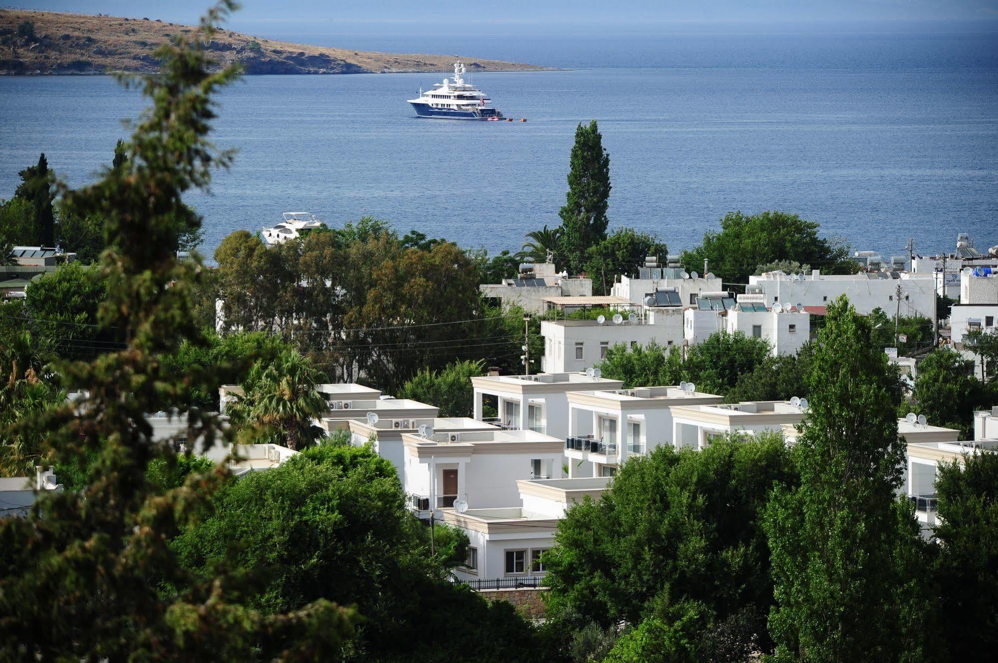 Delita Suite Hotel Turkbuku Golturkbuku Exteriör bild